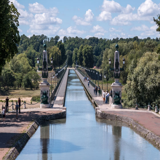 Briare_-_Pont_Canal-web